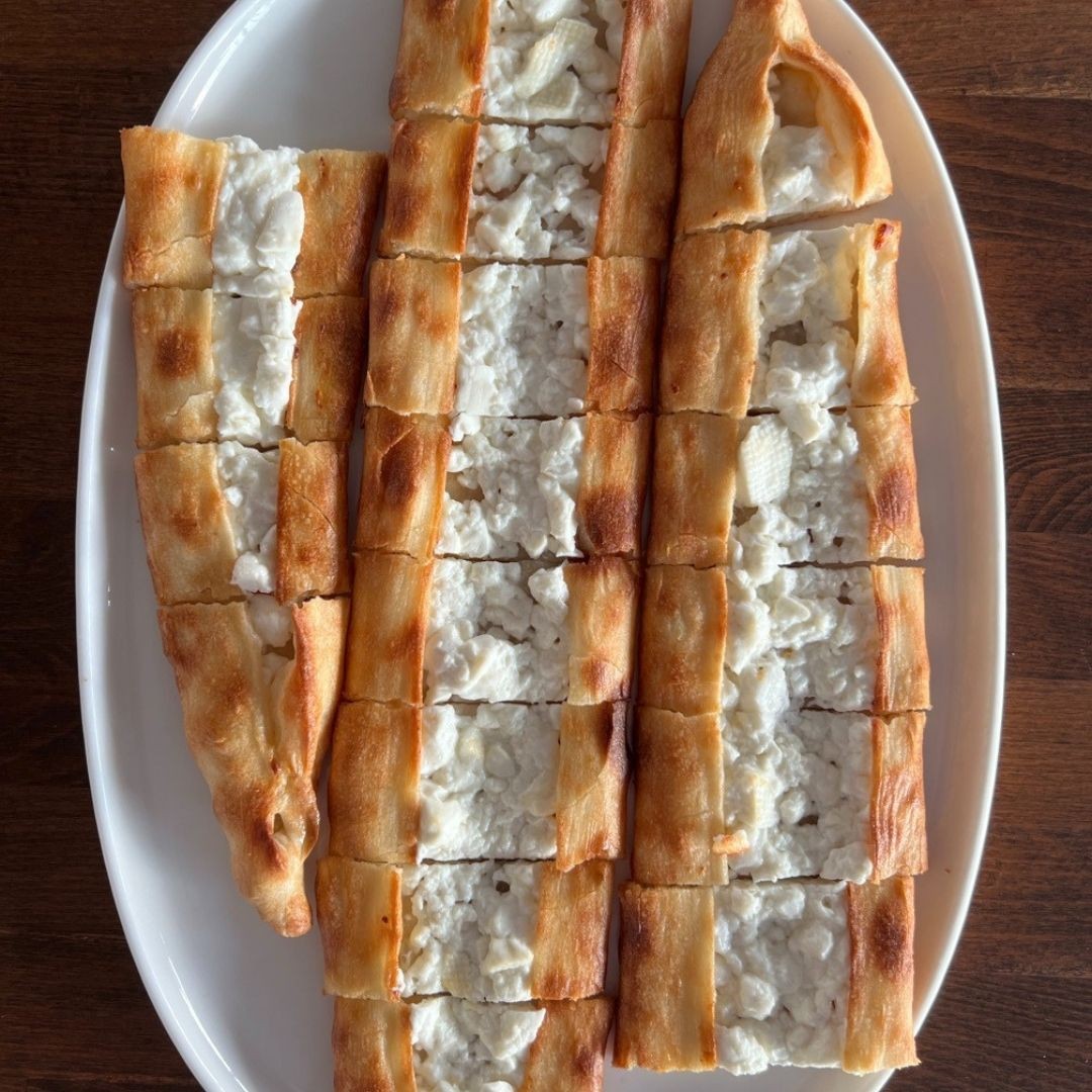 Beyaz Peynirli Pide