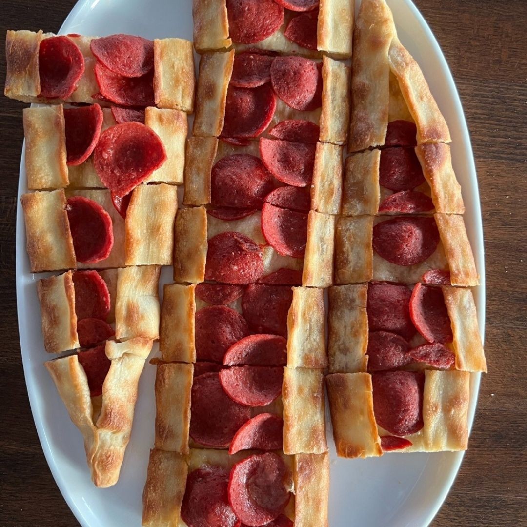 Sucuklu Pide